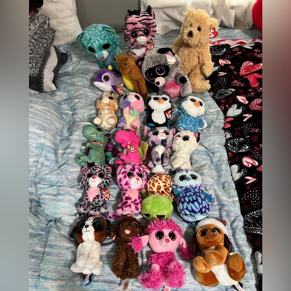 Assorted Ty Stuffed Animals